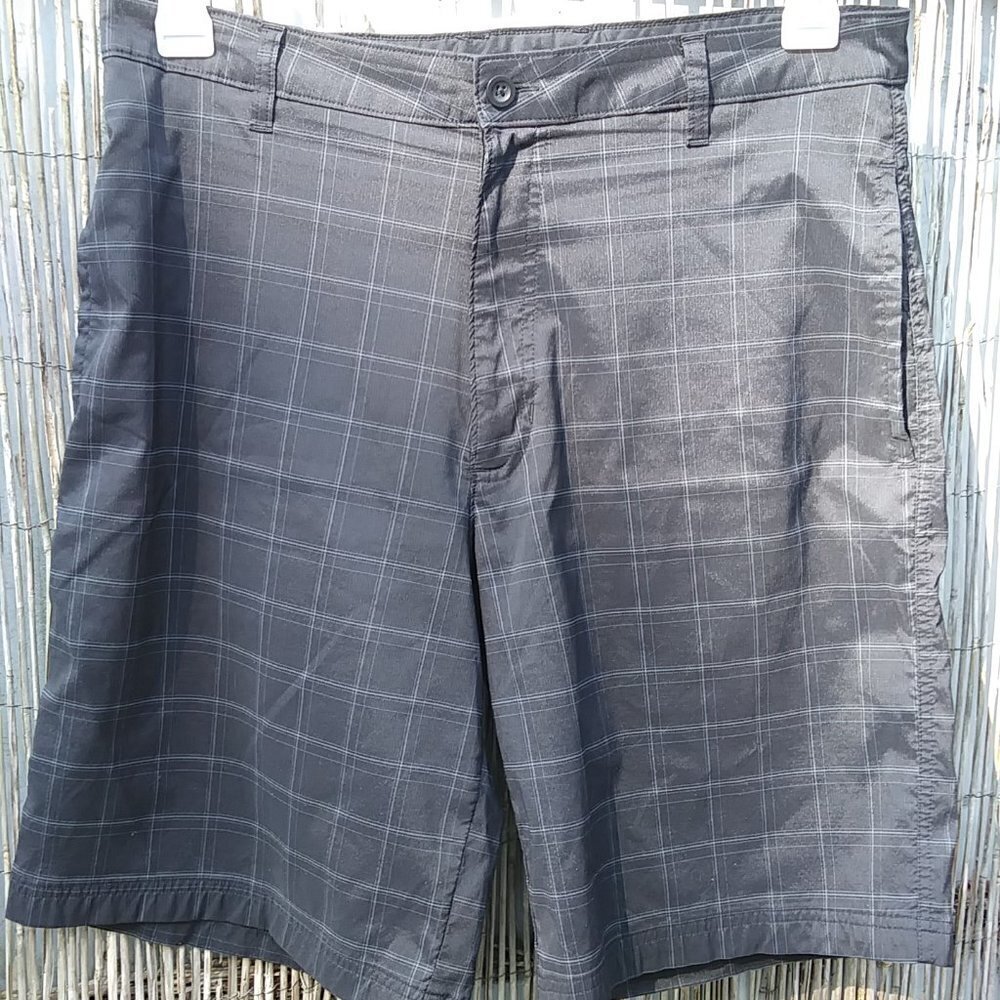Champion Duo Dry Men Black Gray Pinstripe Plaid